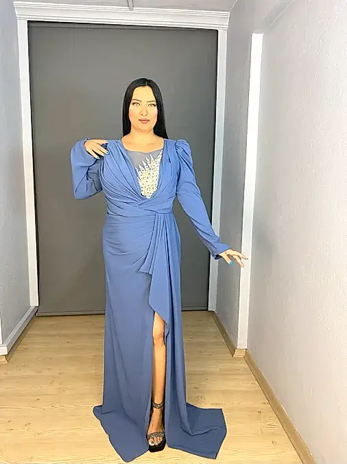 İndigo Büyük Beden Uzun Kollu Drape Taş Detaylı Uzun Abiye Elbise