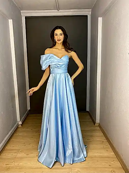 Bebe Mavisi Tek Omuz Detaylı Organze Saten Uzun Abiye Elbise