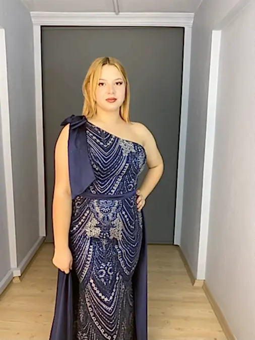 Lacivert  Büyük Beden Tek Omuz Balık Simli Saten Detaylı Uzun Abiye Elbise