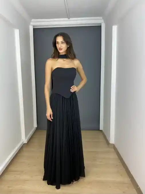 Siyah Askılı Straplez Bel Korsajlı Üst Krep Alt Şifon Uzun Abiye Elbise