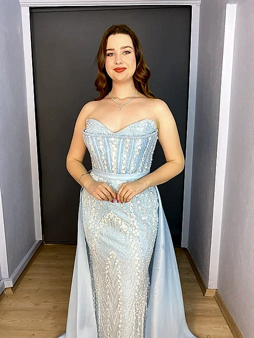 Bebe Mavisi Büyük Beden Straplez İşlemeli Portatif Etek Detaylı Tasarım Abiye Elbise