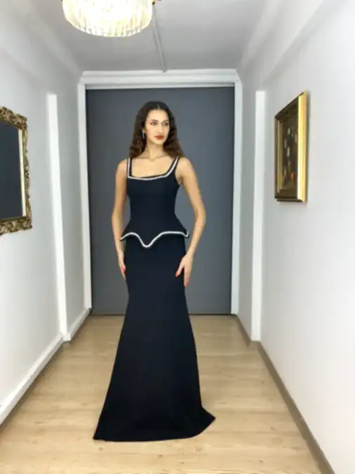 Siyah Kare Yaka Taş Detaylı Bel Korsajlı Balık Uzun Abiye Elbise