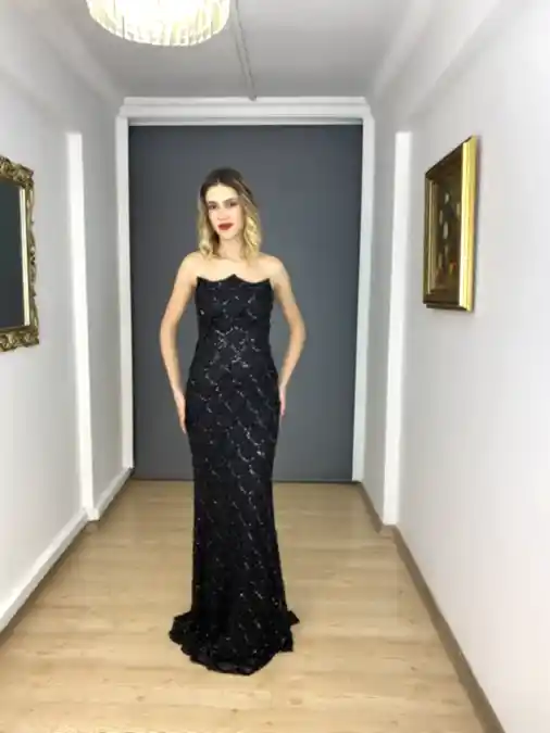 Siyah Staplez Pul Payet Balık Uzun Abiye Elbise
