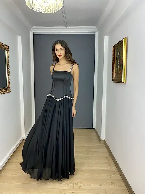 Siyah Staplez Taş Askılı Üst Saten Alt Şifon Uzun Abiye Elbise