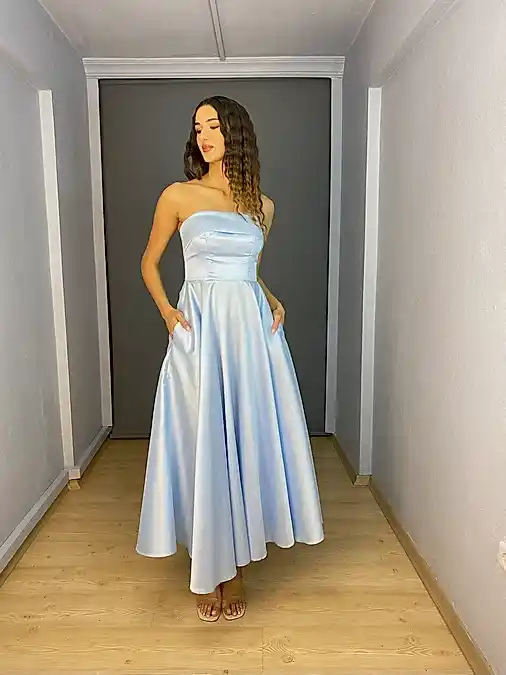 Bebe Mavisi Midi Saten Straplez Cep Detaylı Abiye Elbise