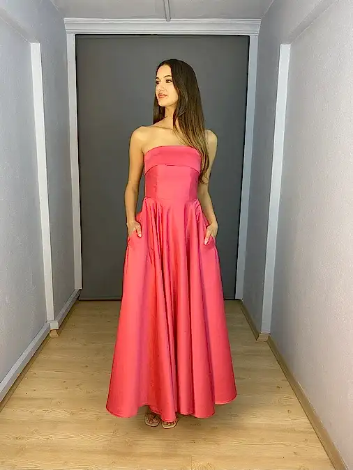 Fuşya Midi Saten Cep Detaylı Straplez Abiye Elbise