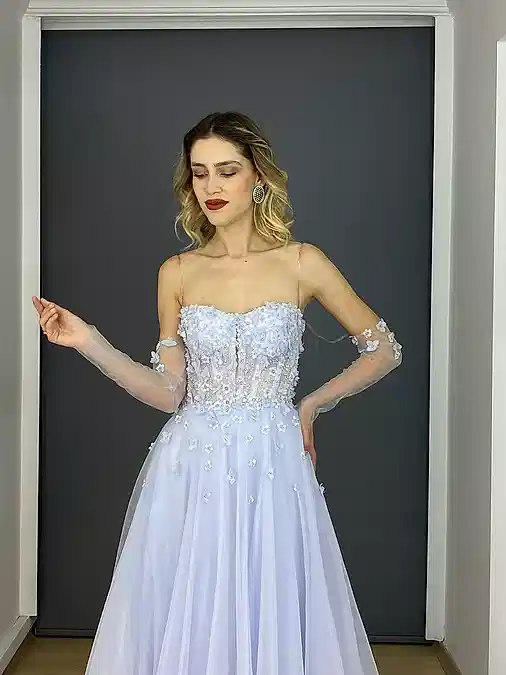 Pudra Straplez Tasarım Çiçek İşli Eldiven Detaylı Nişanlık Abiye Elbise