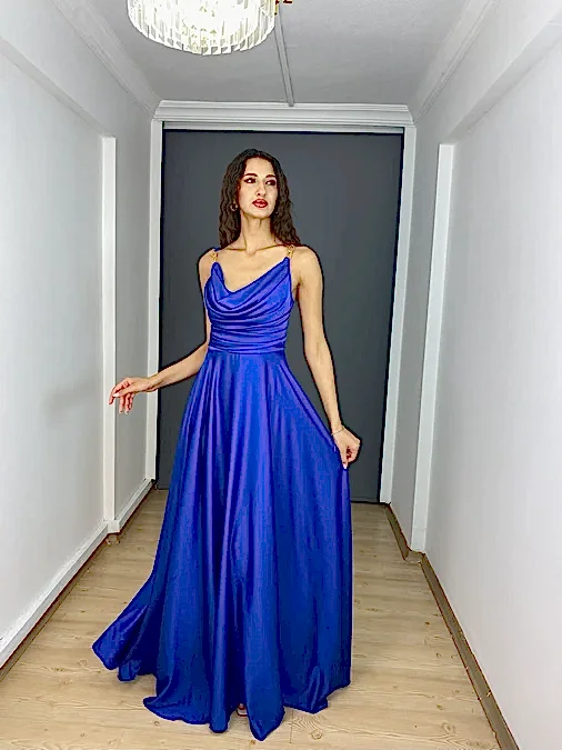 Sax Saten A Kesim Degaje Yaka Zincir Askılı Uzun Abiye Elbise